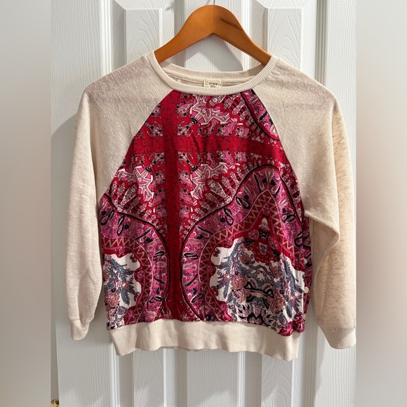 Anthropologie Woman’s Tiny Paisley Cropped Red and Cream Patterned Sweater in S - Picture 2 of 9